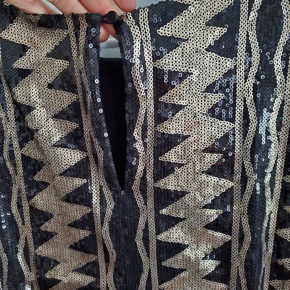 Sequin Shift Dress - Picture 6 of 6